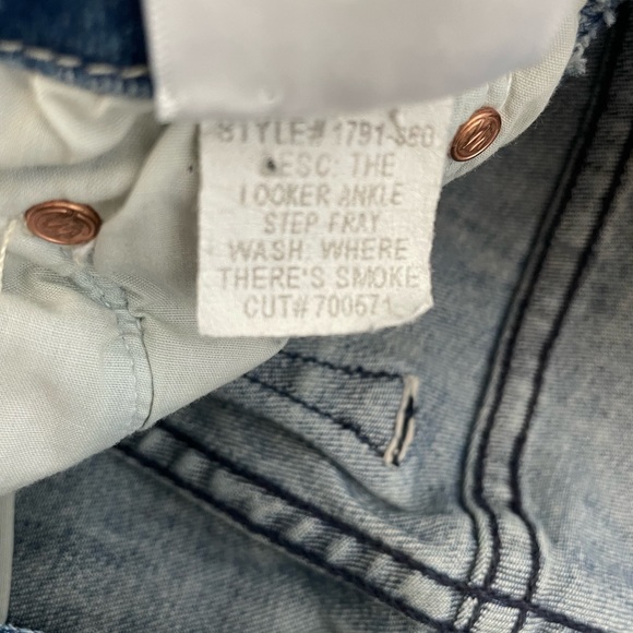 MOTHER The Looker Ankle Step Fray Size 24 Color Where’s the Smoke. - Picture 6 of 10